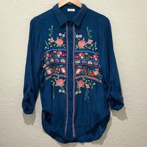 Kyla Seo Floral Embroidered Blue Button-up Blouse, size M